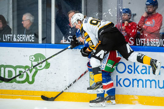 Oskarshamns Nichlas Torp och Skellefteås Rickard Hugg