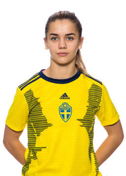 Johanna Renmark i F16-landslaget