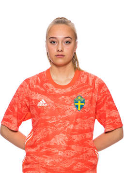 Sanna Eriksson i F16-landslaget
