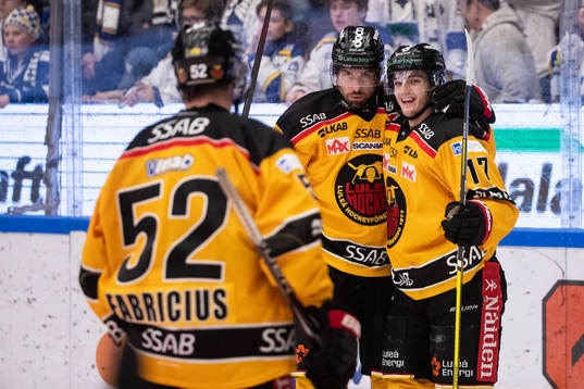 Luleås Niklas Olausson jubel