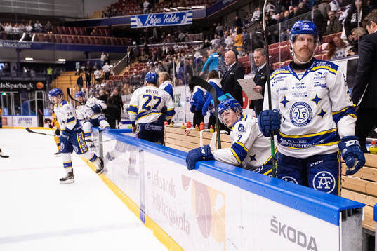 Leksands Lucas Nordsäter och Philip Samuelsson  deppar i