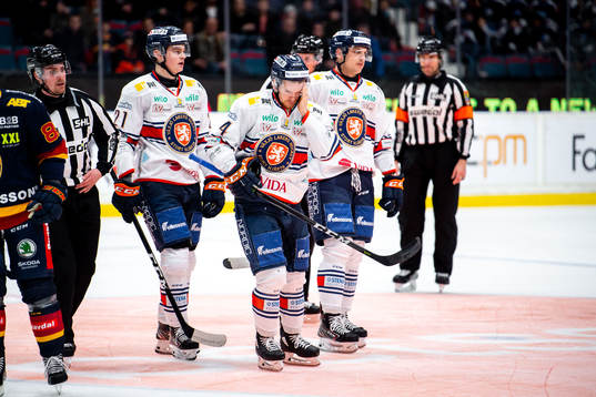 Växjös Brendan Shinnimin lämnar planen