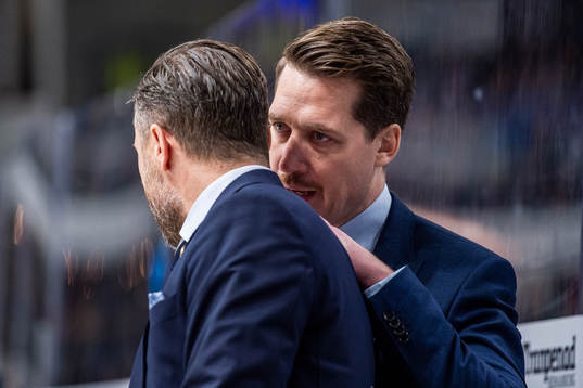 Växjös assisterande tränare Fredrik Hellgren och