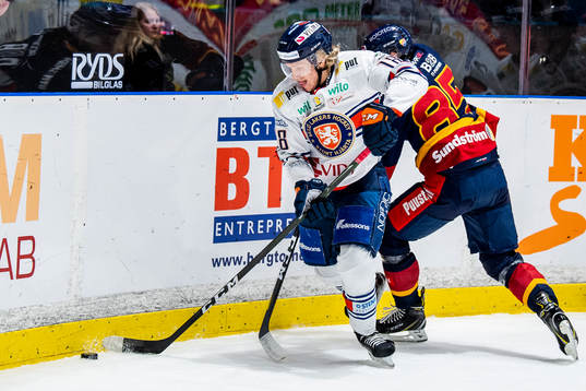 Växjös Marcus Sylvegård och Djurgårdens Michael Haga