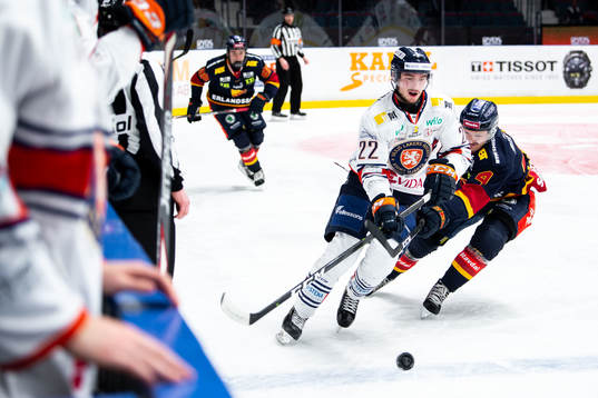 Växjös Jacob Forsbacka-Karlsson och Djurgårdens Marcus