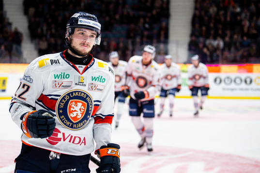 Växjös Jacob Forsbacka-Karlsson jublar