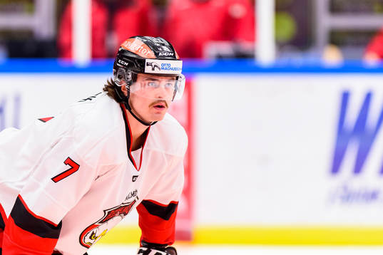 Malmö Redhawks Marcus Björk innan ishockeymatchen i SHL