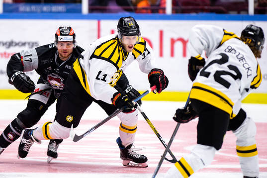 Malmö Redhawks Max Görtz och Brynäs Josef Ingman
