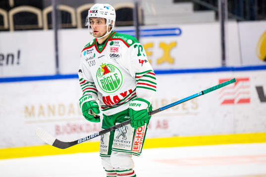 Rögles Daniel Zaar  jublar