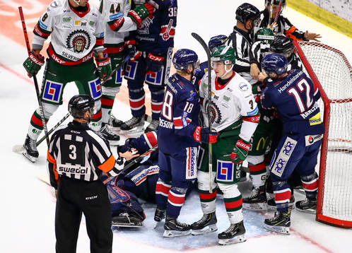 Rörigt framför Linköpings mål