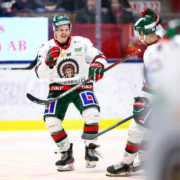 Frölundas Max Friberg dansar och jublar