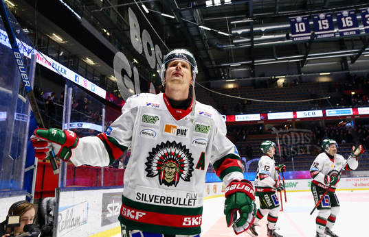 Frölundas Max Friberg jublar