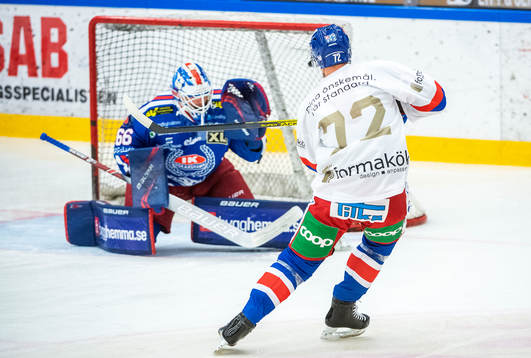 Oskarshamns Jonas Engström och målvakt Tex Williamsson