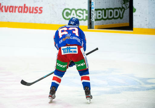 Oskarshamns Robin Söderqvist har ont