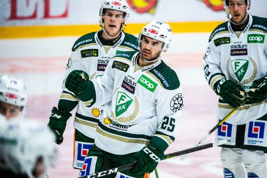 Färjestads Martin Johansson jublar