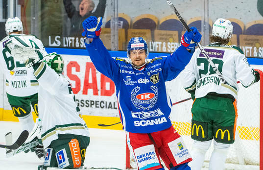 Oskarshamns Johannes Salmonsson jublar
