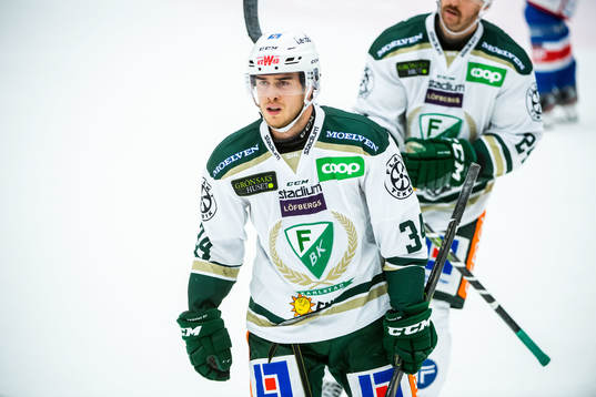 Färjestads Michael Lindqvist jublar