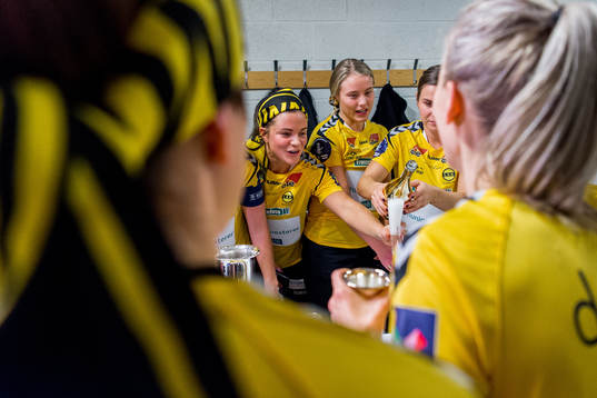 Cathrine Dekkerhus and Sarah Alexandra Suphellen of LSK