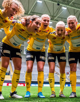 Synne Skinnes Hansen, Ingrid Moe Wold, Emilie Nautnes, Anja