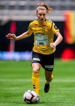 Synne Skinnes Hansen of LSK Kvinner