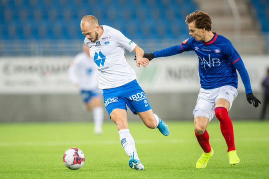 Eirik Hestad of Molde and Felix Horn Myhre of Vålerenga