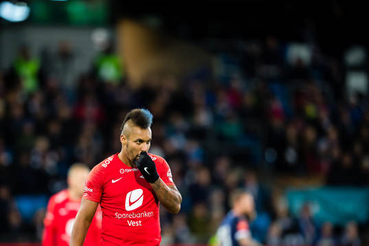 Bismar Gilberto Acosta Evans of Brann looks dejected