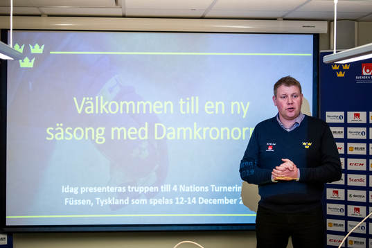 Damkronornas landslagschef Olof Östblom