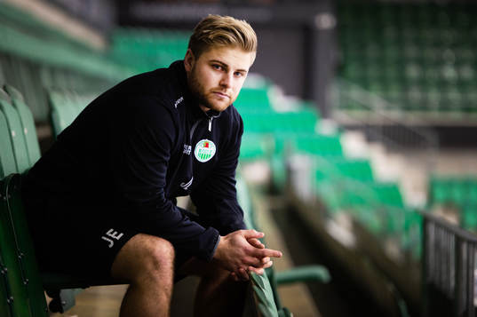 Rögles j-20 tränare Jonas Elofsson