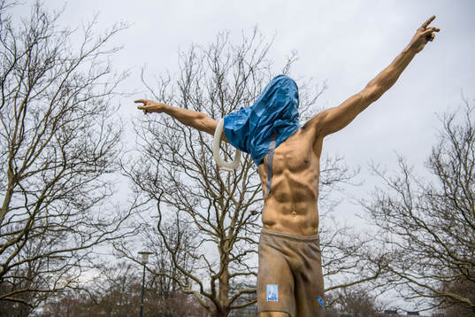 The statue of Zlatan Ibrahimovic has been vandalized