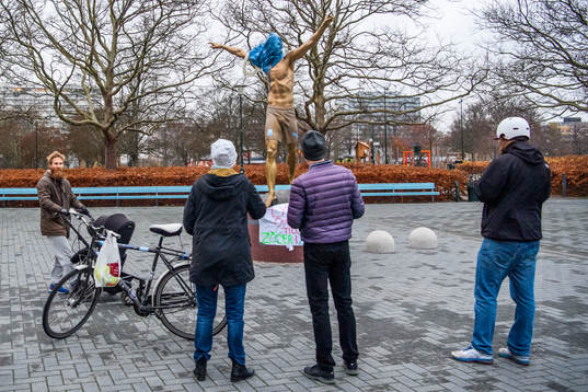 The statue of Zlatan Ibrahimovic has been vandalized