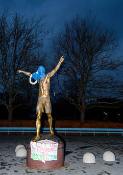 The statue of Zlatan Ibrahimovic has been vandalized