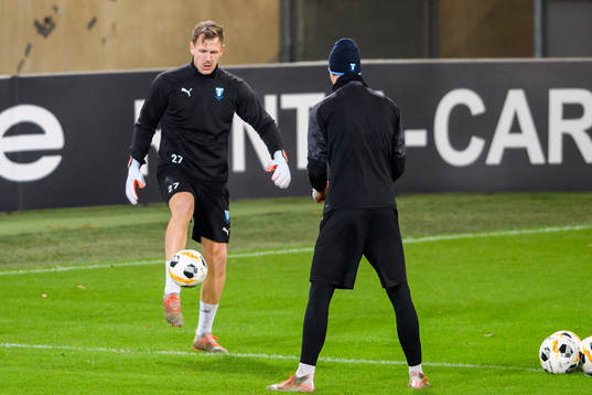 Goalkeeper Johan Dahlin of Malmö FF