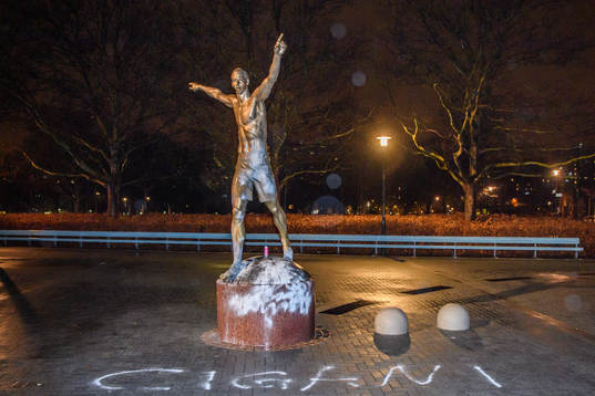 The statue of Zlatan Ibrahimovic has been vandalized