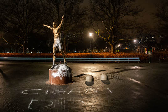 The statue of Zlatan Ibrahimovic has been vandalized