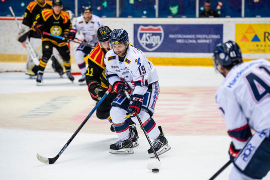 Linköpings Joe Whitney och Brynäs Josef Ingman