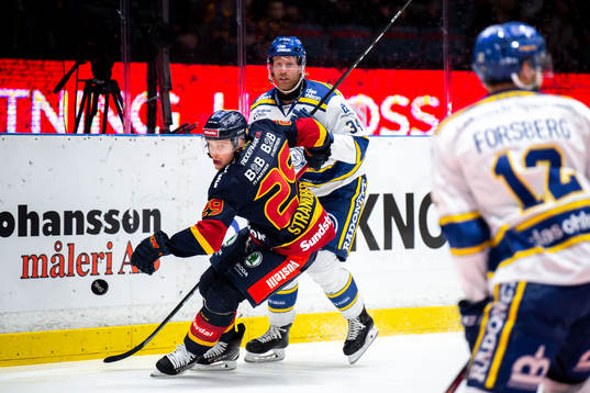 Djurgårdens Sebastian Strandberg och Leksands Philip
