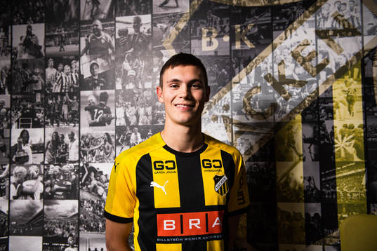 Häckens nyförvärv Tobias Carlsson