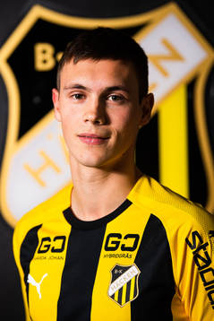 Häckens nyförvärv Tobias Carlsson