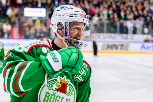 Rögles Ted Brithén  jublar