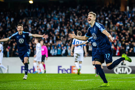 Rasmus Bengtsson of Malmö FF celebrates