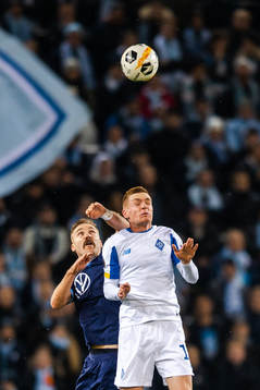 Rasmus Bengtsson of Malmö FF and Viktor Tsyganov of Dynamo