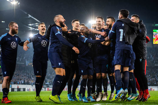 Markus Rosenberg of Malmö FF celebrate with teammates