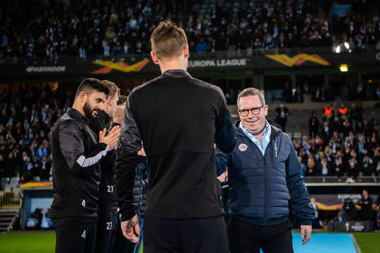 Jörgen Dahlström when Markus Rosenberg of Malmö FF is