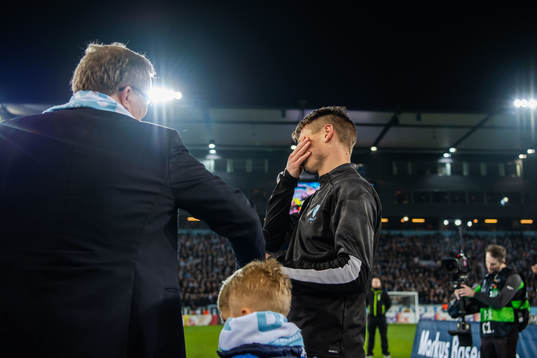 Markus Rosenberg of Malmö FF in tears