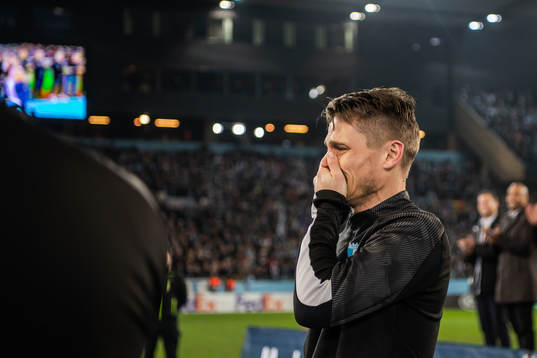 Markus Rosenberg of Malmö FF in tears