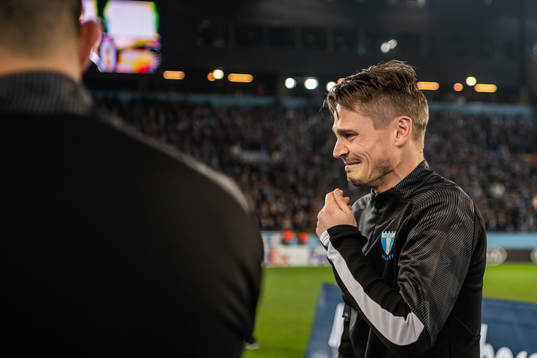 Markus Rosenberg of Malmö FF in tears