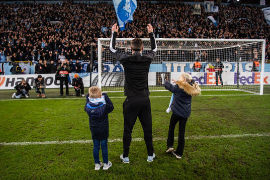 Markus Rosenberg of Malmö FF with his children