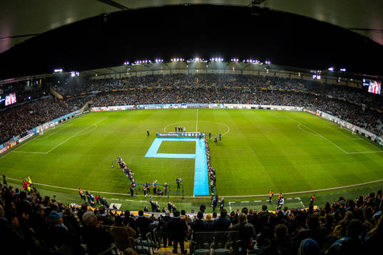 Markus Rosenberg of Malmö FF is honored