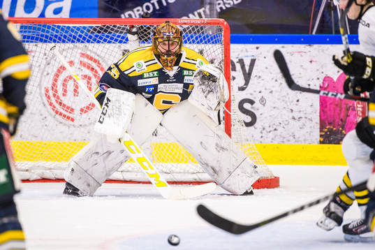 Södertäljes målvakt Justin Pogge