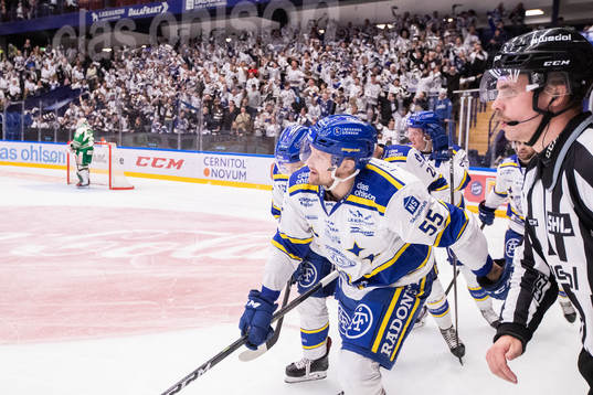 Leksands Jonas Ahnelöv jublar